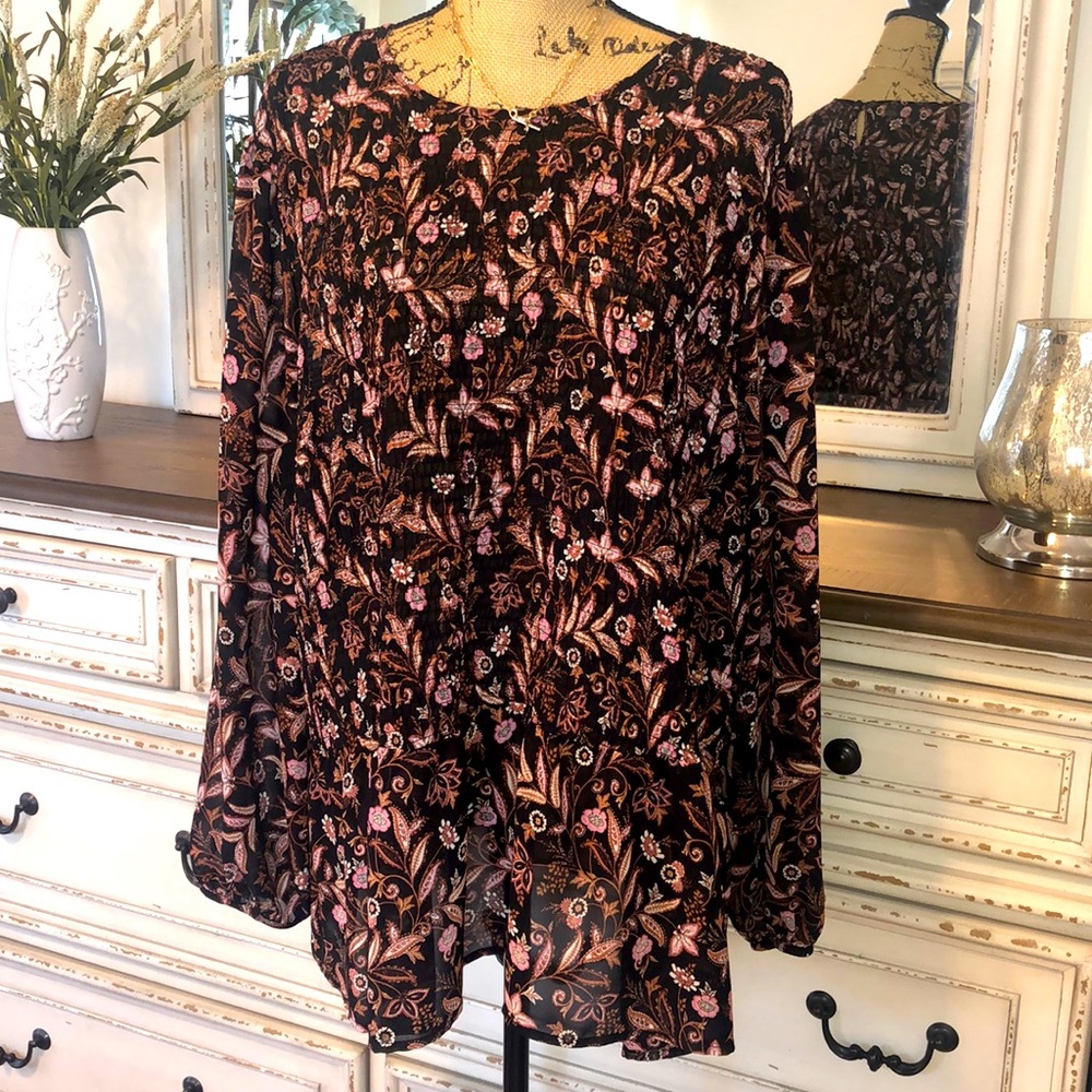 Black Floral Smocked Top